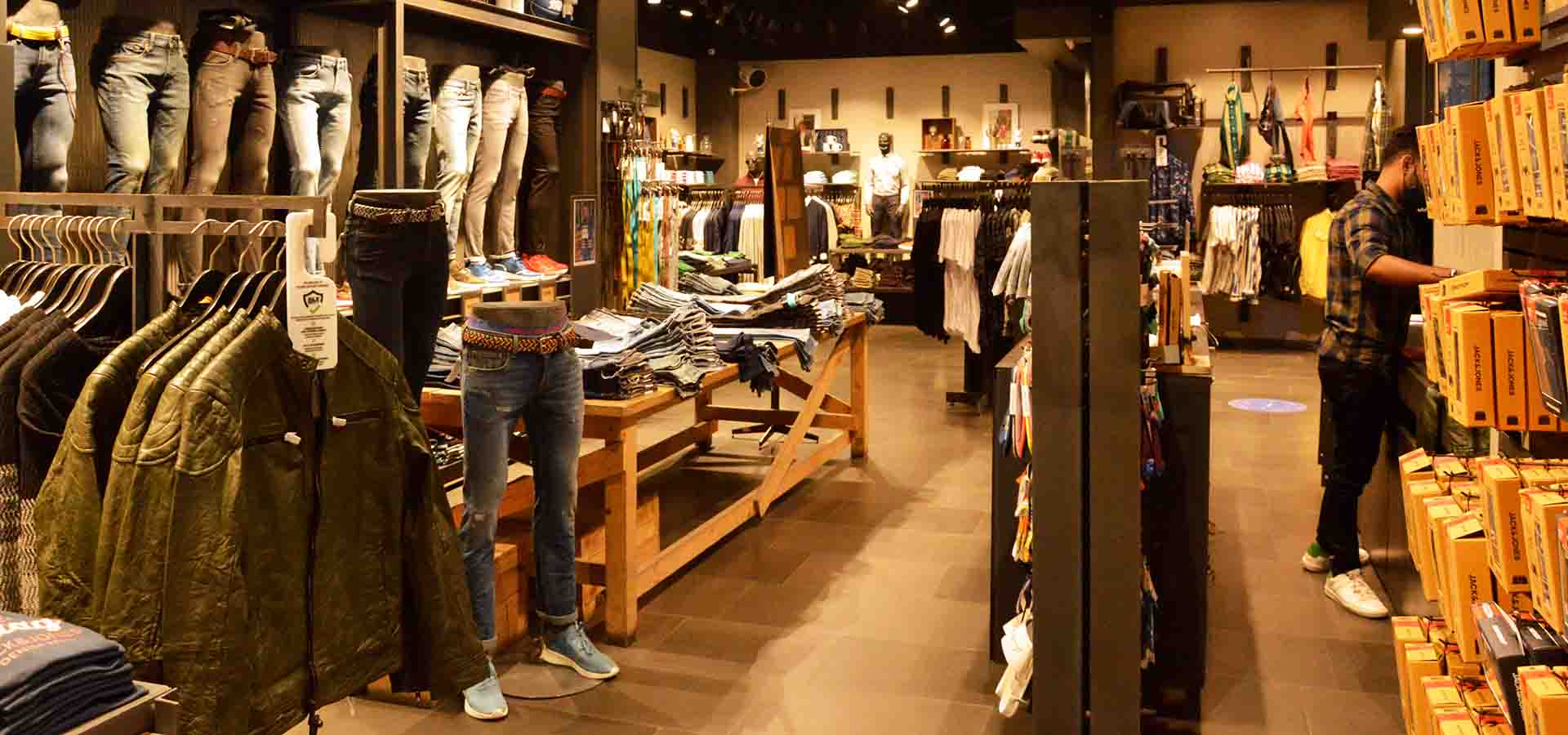 Jack & Jones store photos in mall