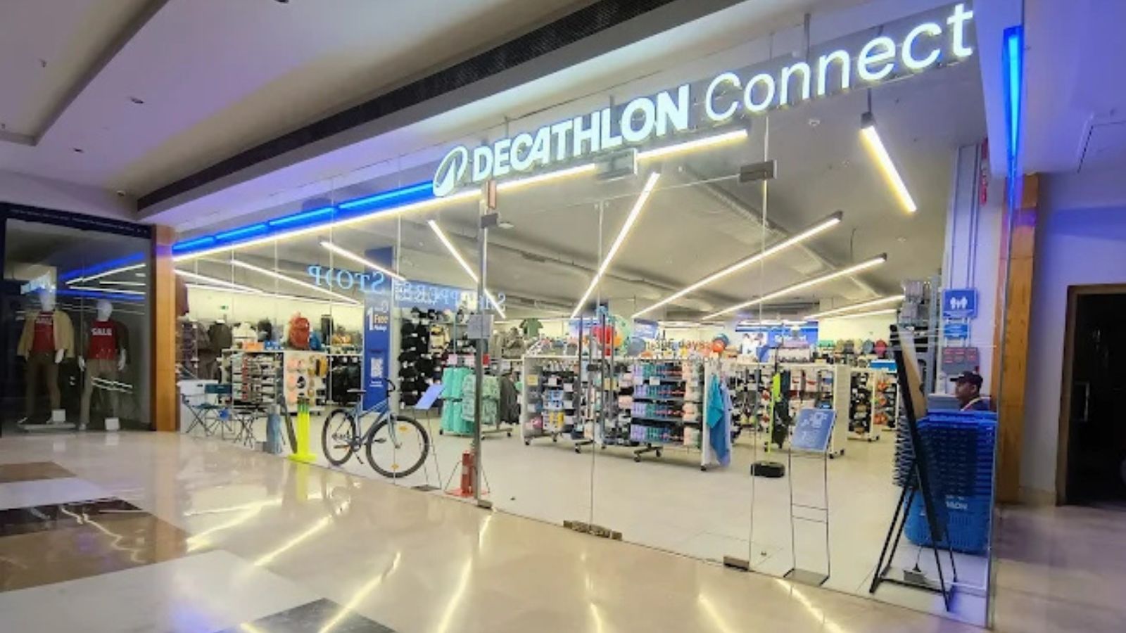Decathlon store photos in mall