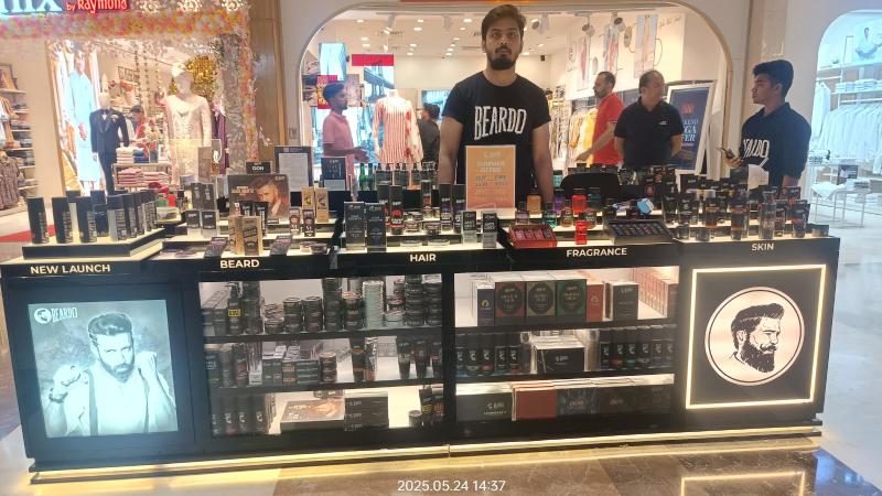 Beardo store photos in mall