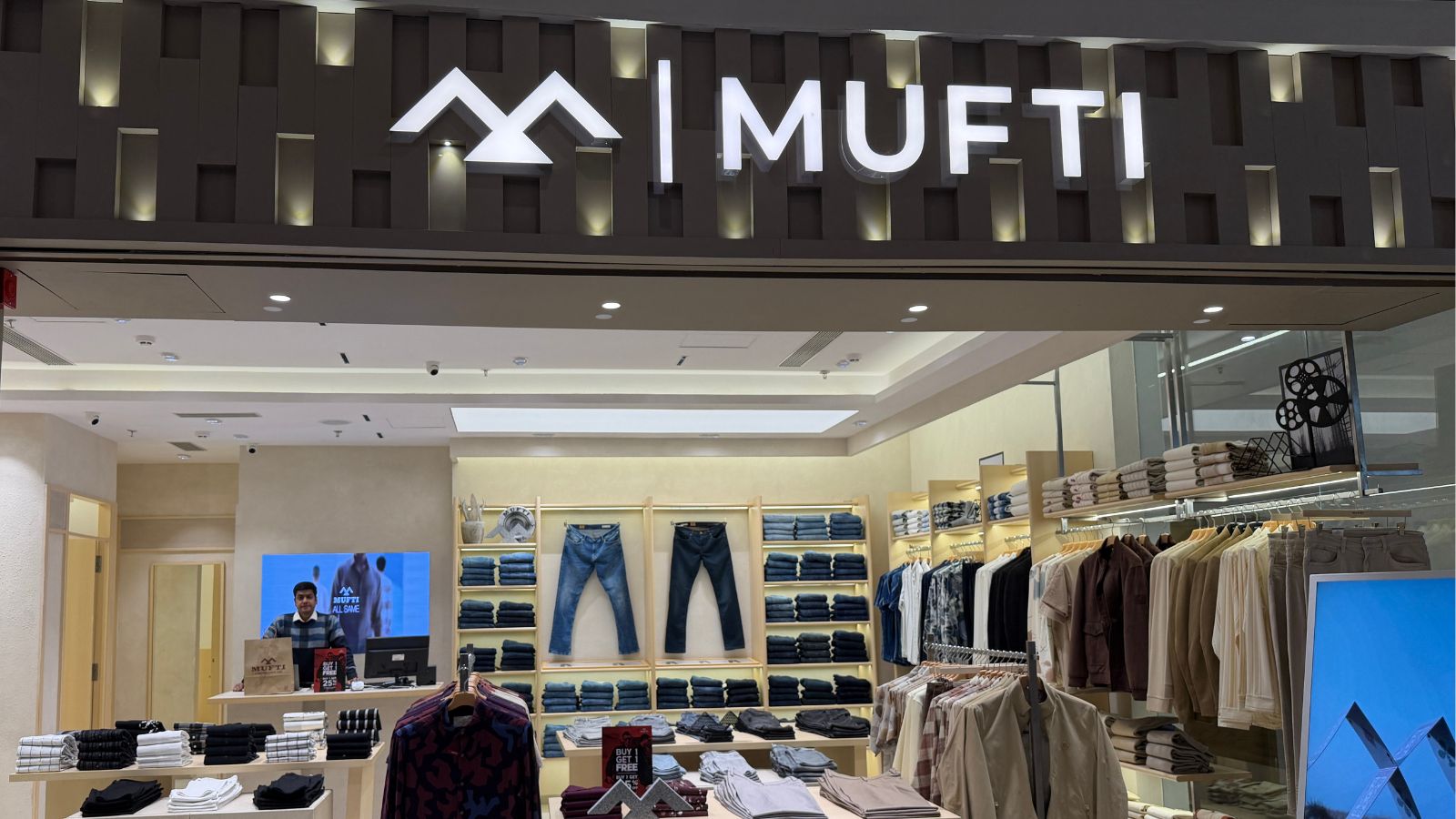 Mufti store photos in mall